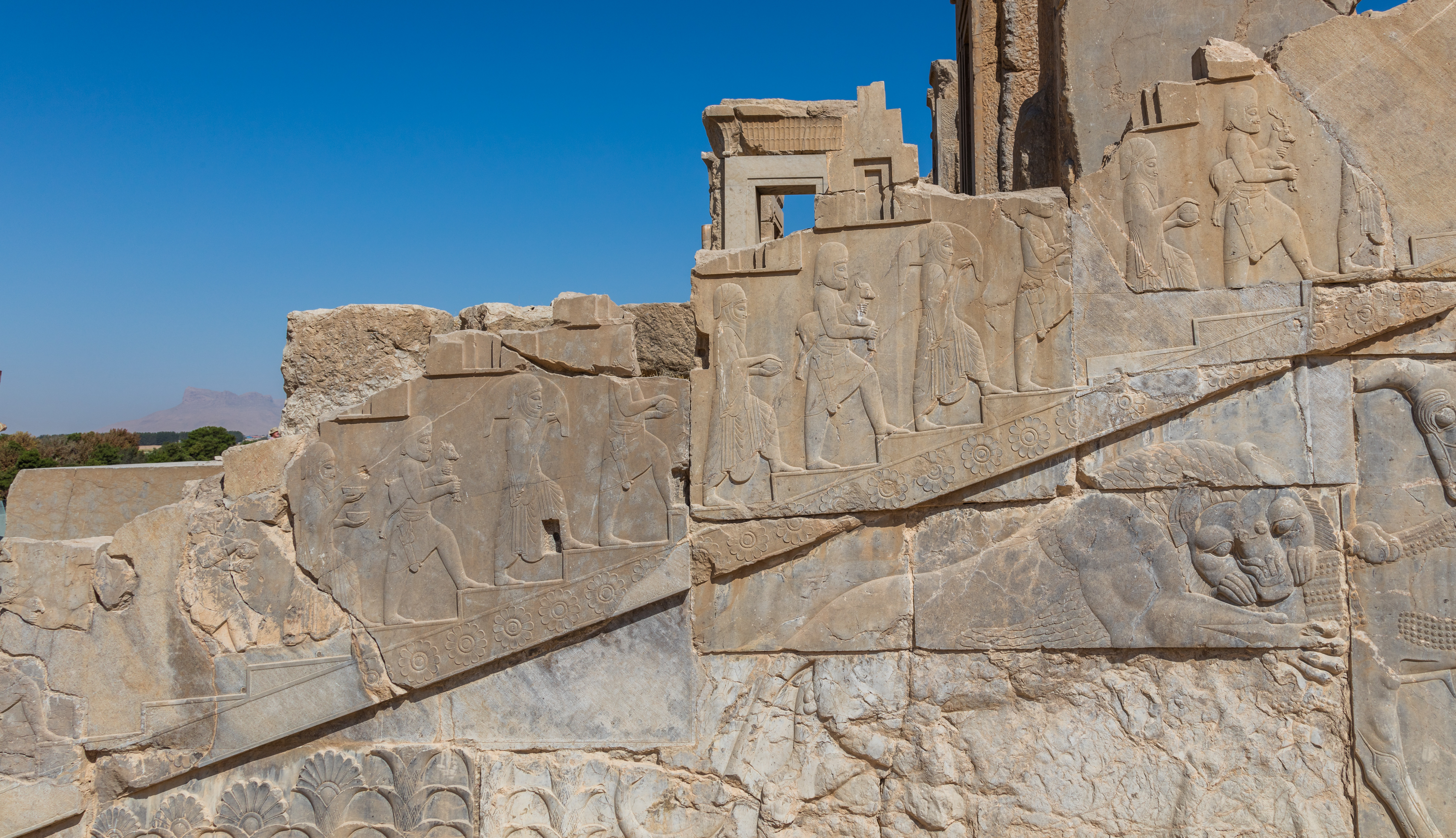 Bas-reliefs at Tachara Palace